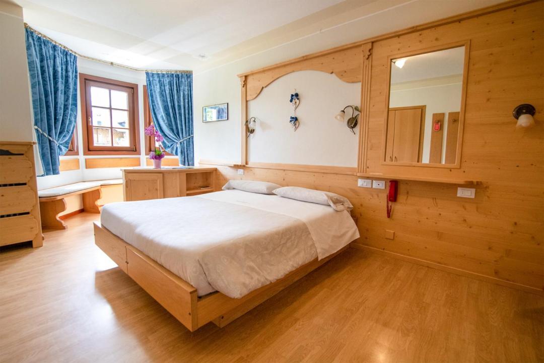 Hotel Edelweiss Val di Zoldo Eksteriør bilde