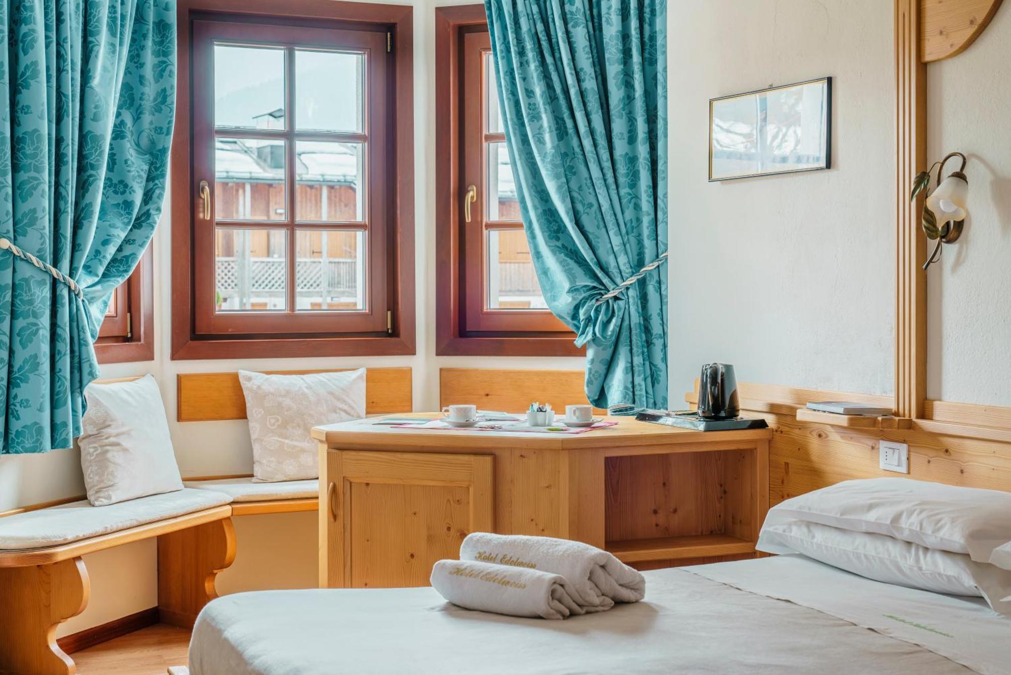 Hotel Edelweiss Val di Zoldo Eksteriør bilde